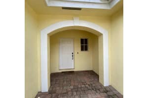 805 Imperial Lake Road, West Palm Beach, FL 33413 Sold 10/28/24