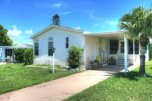 962 Barefoot Boulevard, Barefoot Bay, FL 32976 Sold 11/27/24