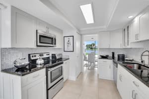 601 Bridgewood Drive, Boca Raton, FL 33434 Sold 12/02/24