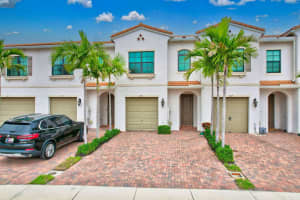 10147 Akenside Drive, Boca Raton, FL 33428 Sold 03/24/25