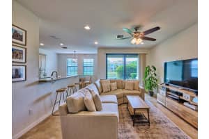 118 W Astor Circle, Delray Beach, FL 33484 Sold 10/11/24