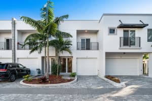 815 NE 17th Avenue 4, Fort Lauderdale, FL 33304 Sold 12/05/24