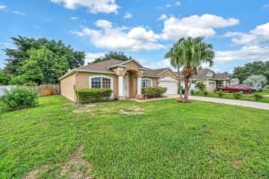 621 SW Mccullough Avenue, Port Saint Lucie, FL 34953 Sold 11/22/24
