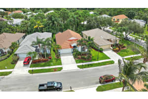 5058 SE Devenwood Way, Stuart, FL 34997 Sold 10/02/24