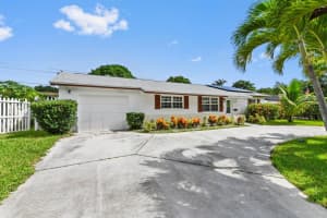 428 Alemeda Drive, Palm Springs, FL 33461 Sold 11/05/24