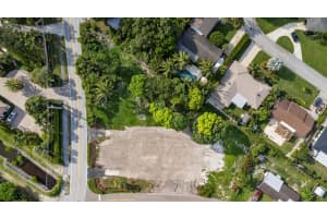 325 W Riverside Drive 1, Jupiter, FL 33469 Sold 03/21/25