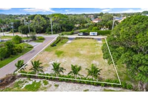 325 W Riverside Drive 1, Jupiter, FL 33469 Sold 03/21/25
