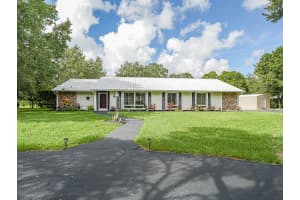 4201 5th Place SW, Vero Beach, FL 32968 Sold 03/10/25