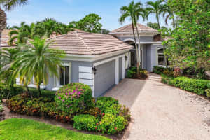 7976 Villa D Este Way, Delray Beach, FL 33446 Sold 10/01/24