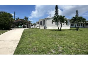 7129 SE Ridgeway Terrace, Hobe Sound, FL 33455 Sold 11/27/24