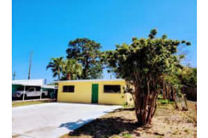 830 NW 4th Avenue, Boynton Beach, FL 33426 Sold 10/17/24