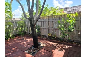 112 Lake Paula Drive, West Palm Beach, FL 33411 Sold 12/04/24