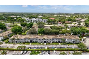326 NW 69th Avenue N 144, Plantation, FL 33317 Sold 01/30/25