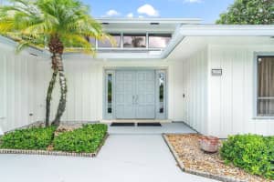 6379 Brandon Street, Palm Beach Gardens, FL 33418 Sold 02/14/25