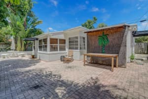 439 28th Street, West Palm Beach, FL 33407 Sold 12/27/24