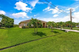 2942 SE Bella Road, Port Saint Lucie, FL 34984 Sold 10/21/24