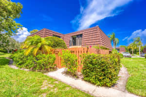6117 SE Riverboat Drive, Stuart, FL 34997 Sold 10/15/24