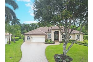 720 Pine Club Lane, Wellington, FL 33414 Sold 02/19/25