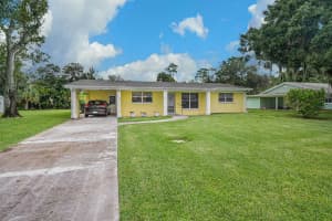 8202 Penny Lane, Fort Pierce, FL 34951 Sold 11/29/24