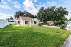 9932 Floral Park Lane, Boca Raton, FL 33428 Sold 09/26/24