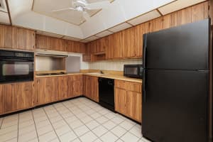 5725 Fernley Drive E 26, West Palm Beach, FL 33415 Sold 10/17/24