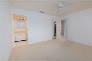 5725 Fernley Drive E 26, West Palm Beach, FL 33415 Sold 10/17/24