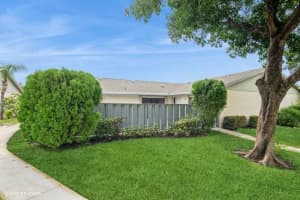 8060 Ambach Way 20, Hypoluxo, FL 33462 Sold 11/21/24