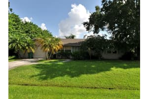 781 SE Starflower, Port Saint Lucie, FL 34983 Sold 10/21/24