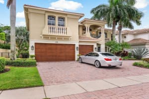 308 Charroux Drive, Palm Beach Gardens, FL 33410 Sold 10/17/24
