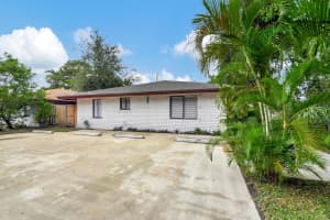 1677 W 27th A Street A, Riviera Beach, FL 33404 Sold 11/01/24