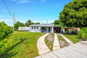 1601 NE 4th Street, Boynton Beach, FL 33435 Sold 09/30/24