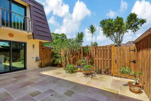 322 3rd Court, Palm Beach Gardens, FL 33410 Sold 10/15/24