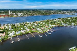 942 S Atlantic Drive, Lantana, FL 33462 Sold 12/02/24