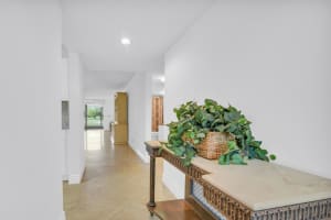 5550 Witney Drive 103, Delray Beach, FL 33484 Sold 01/06/25