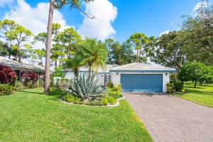 28 Woods Lane, Boynton Beach, FL 33436 Sold 05/23/25
