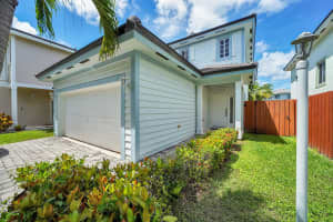 3137 NE 3rd Drive, Homestead, FL 33033 Sold 12/12/24