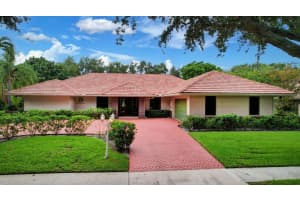 3009 Embassy Drive, West Palm Beach, FL 33401 Sold 02/19/25