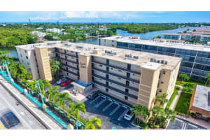 760 E Ocean Avenue #402, Boynton Beach, FL 33435 Sold 12/20/24