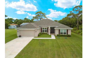 5513 Myrtle Drive, Fort Pierce, FL 34982 Sold 10/30/24