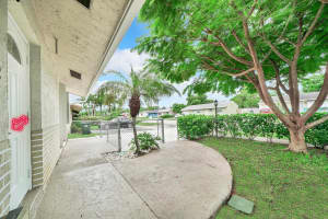 4662 Empire Way, Greenacres, FL 33463 Sold 10/03/24