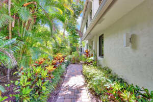 19848 Planters Boulevard B, Boca Raton, FL 33434 Sold 03/06/25