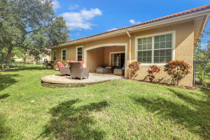 6817 Osage Circle, Greenacres, FL 33413 Sold 10/02/24