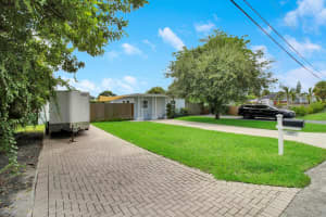2704 Nelson Drive, Palm Springs, FL 33406 Sold 10/15/24