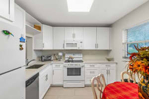 3959 Via Poinciana 107, Lake Worth, FL 33467 Sold 10/21/24