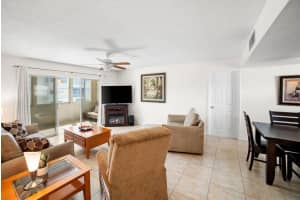 705 Lori Drive 208, Palm Springs, FL 33461 Sold 01/02/25