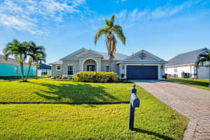 952 SW Kappa Avenue, Port Saint Lucie, FL 34953 Sold 12/06/24