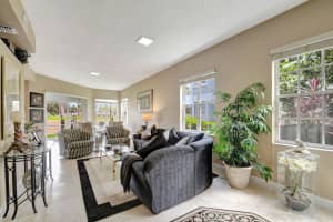 10244 Andover Coach Circle G2, Lake Worth, FL 33449 Sold 02/18/25