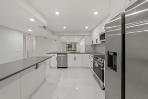 15365 Lakes Of Delray Boulevard 102, Delray Beach, FL 33484 Sold 11/27/24