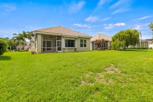652 SW Andros Circle, Port Saint Lucie, FL 34986 Sold 01/22/25