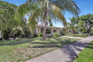 2511 NE 11th Avenue, Pompano Beach, FL 33064 Sold 09/27/24
